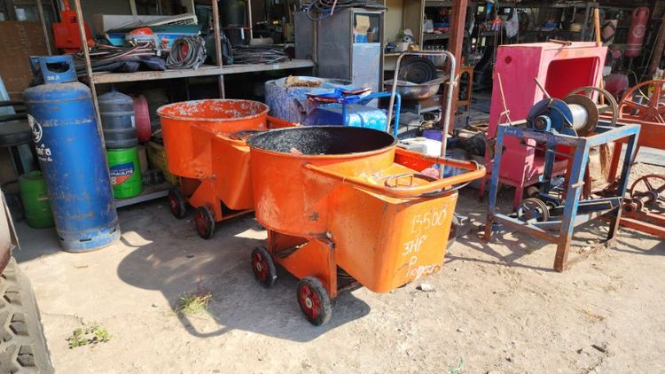 เครื่องผสมปูนฉาบมือสอง รูปที่ 2