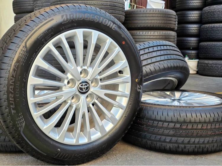 อะลูมิเนียมอัลลอย 17" อื่นๆ ล้อ All New Camry ขอบ17” พร้อมยางปริสโตน ปี25