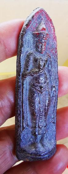 พระร่วง​หลัง​ราง​ปืน​สนิม​แดง​ พิมพ์​นิยม​ กรุ​วัด​พระศรี​รัตน​มหาธาตุ​จ.สุโขทัย​ รูปที่ 3