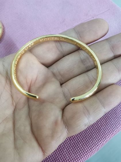 กำไลข้อมือ ลพ.เพี้ยน รูปที่ 17