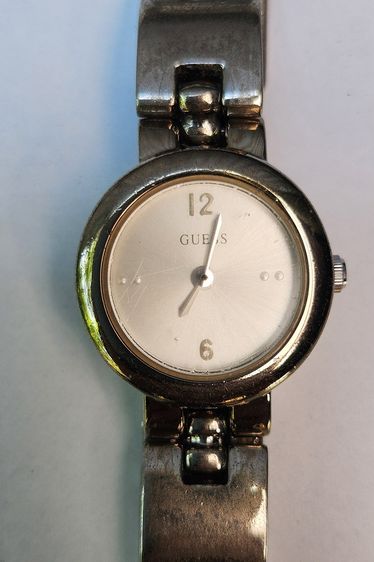 นาฬิกาข้อมือ  GUESS รูปที่ 2