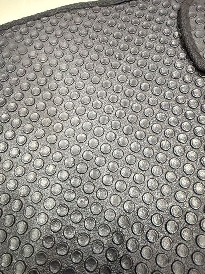 พรมกระดุม มือสอง  เก็บดีอย่างหนา ใส่ Benz c300e-c220d-c350e พรม มาพร้อมกับรถตอนที่ซื้อ ใส่ได้ไม่นานแล้วถอดออก  สภาพสวยงาม รูปที่ 4