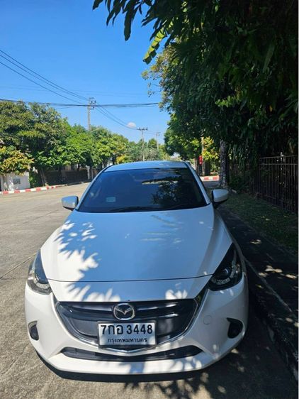 รถ Mazda Mazda 2 1.3 High Plus สี ขาว