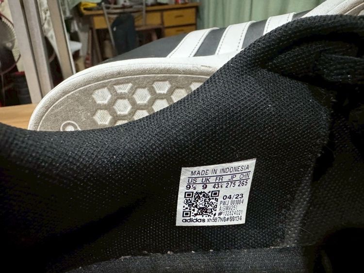 รองเท้าadidas แท้ ใหม่แค่ลองใส่ รูปที่ 2