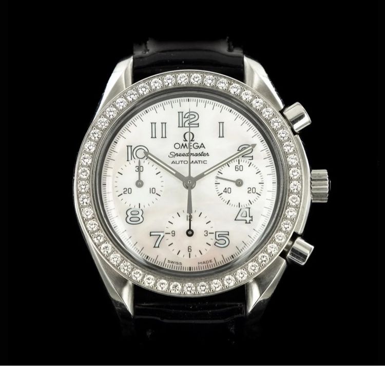 Omega Speedmaster reduced With Diamonds and mother of pearl รูปที่ 5