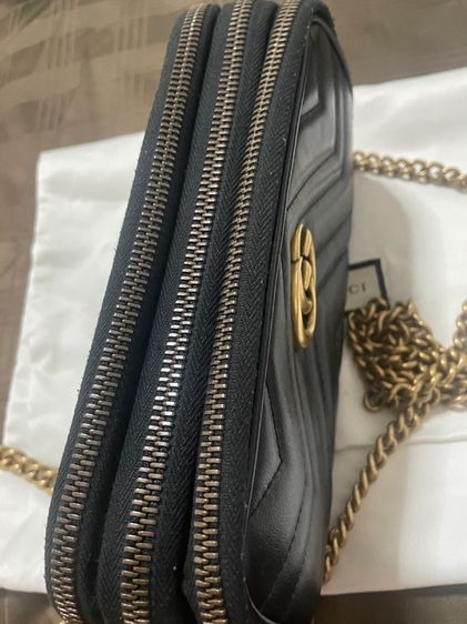 Gucci mini Leather GG marmont Triple-zip รูปที่ 2