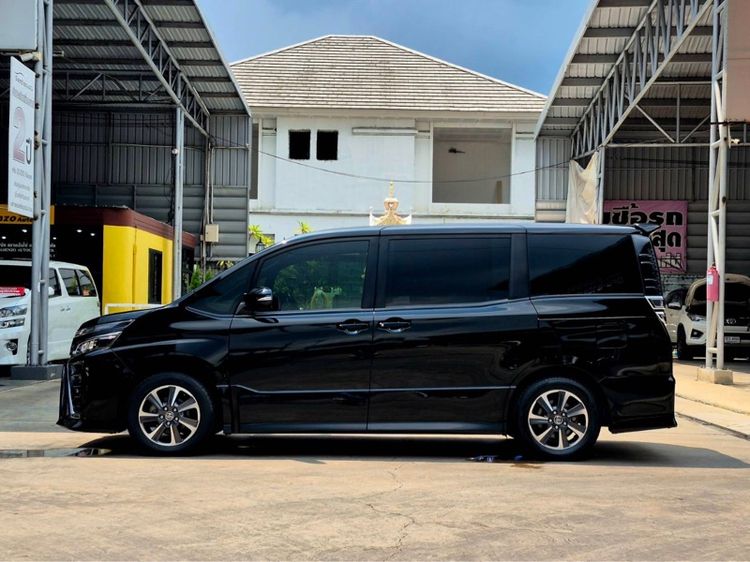 Toyota Voxy 2018 2.0 ZS Utility-car เบนซิน ไม่ติดแก๊ส เกียร์อัตโนมัติ ดำ รูปที่ 3