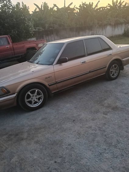 Toyota Crown 1988 2.5 Royal Saloon Sedan ดีเซล ไม่ติดแก๊ส เกียร์ธรรมดา น้ำตาล รูปที่ 3