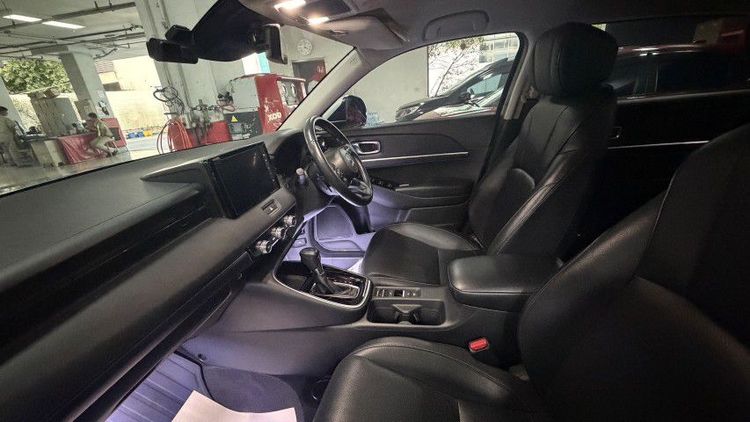 รถ Honda HR-V 1.5 EL e:HEV สี ขาว
