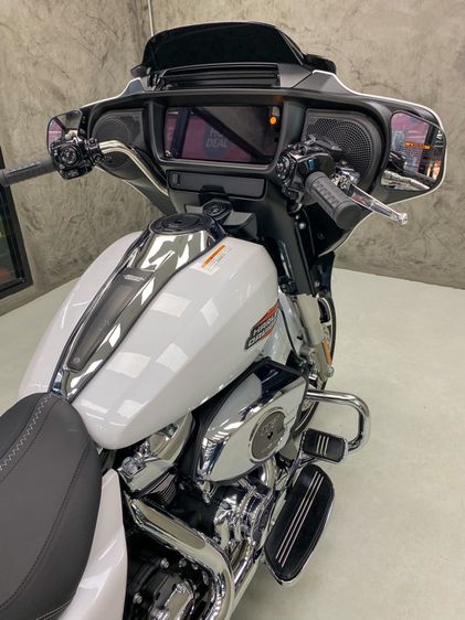 Harley-Davidson Street Glide All New 2024 (รถใหม่ป้ายแดง 0 กิโล) รูปที่ 11