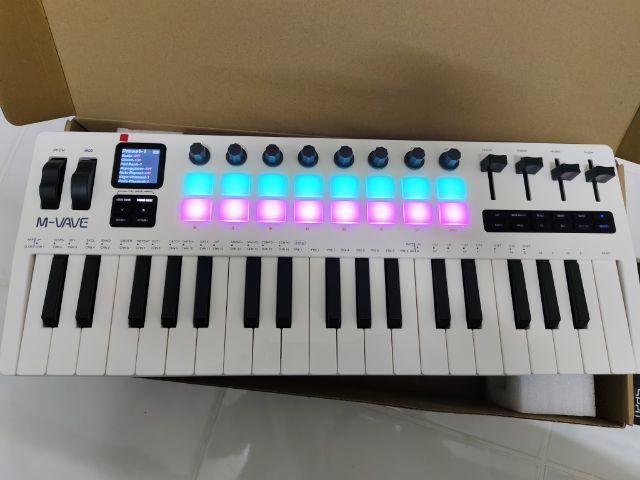 คีบอร์ดไร้สาย MVAVE-SMK37PRO พร้อมpedal รูปที่ 5