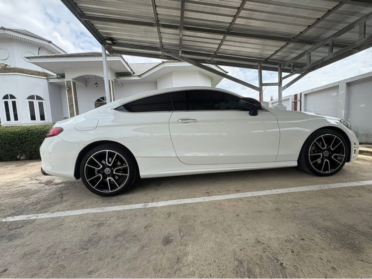 Mercedes-Benz C-Class 2022 C200 Sedan เบนซิน ไม่ติดแก๊ส เกียร์อัตโนมัติ ขาว รูปที่ 2