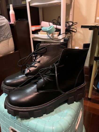 รองเท้าบูท รูปที่ 2
