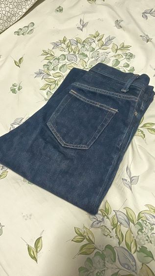 กางเกงยีนส์ ทรงตรง UNIQLO รูปที่ 4