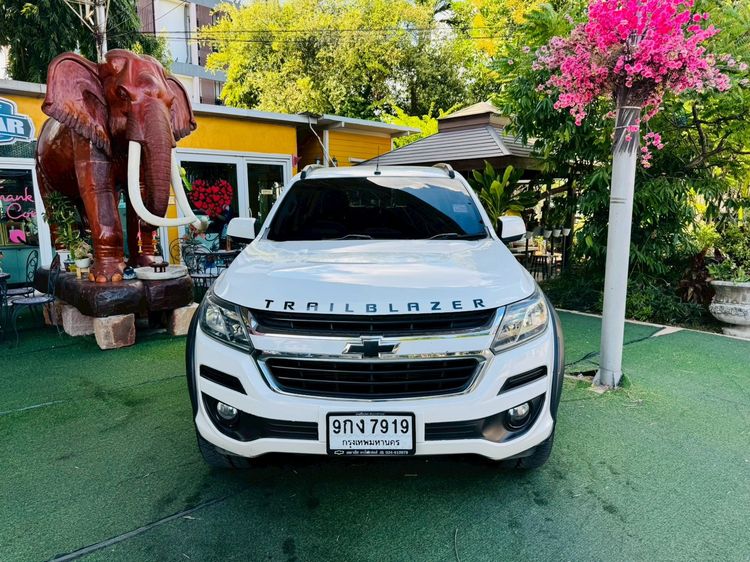 Chevrolet Trailblazer 2019 2.5 LT Utility-car ดีเซล ไม่ติดแก๊ส เกียร์อัตโนมัติ ขาว รูปที่ 4