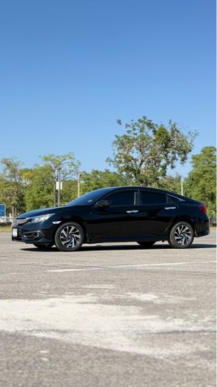 Honda Civic 2019 1.8 EL i-VTEC Sedan เบนซิน ไม่ติดแก๊ส เกียร์อัตโนมัติ ดำ รูปที่ 2