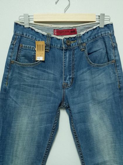 กางเกงยีนส์มือสองผู้ชาย ไซส์ M 30W×41L 
💢สวยสภาพดี สินค้ารับประกันตรงปก✅

 รูปที่ 4