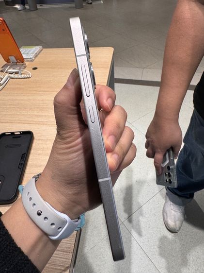 oppo reno 13 5g รูปที่ 5