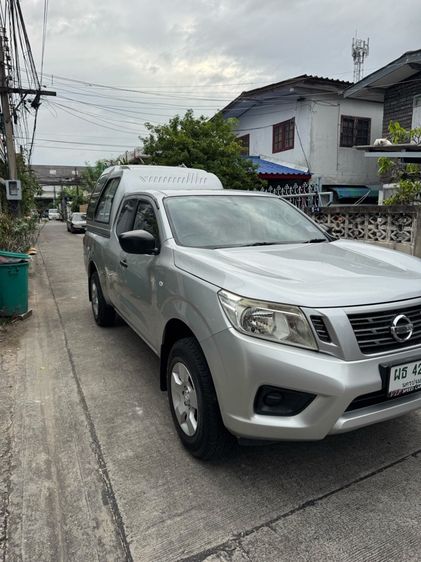 Nissan Navara 2015 2.5 Calibre LE Pickup ดีเซล ไม่ติดแก๊ส เกียร์ธรรมดา เทา รูปที่ 3