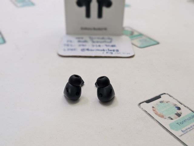 ขาย เทิร์น Samsung Galaxy Buds3 Fe ศูนย์ไทย สภาพใหม่เอี่ยม อุปกรณ์ครบยกกล่อง ประกันยาว 11 เดือน เพียง 1,990 บาท ครับ รูปที่ 2