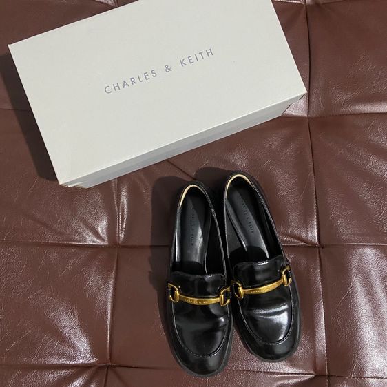 รองเท้าคัทชู รูปที่ 2