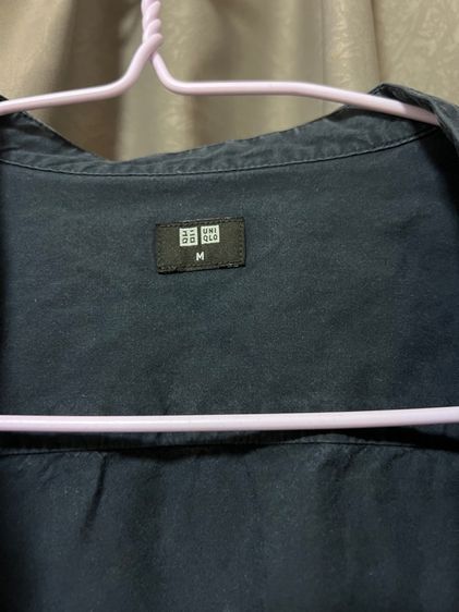 เสื้อเชิ้ต Uniqlo รูปที่ 2