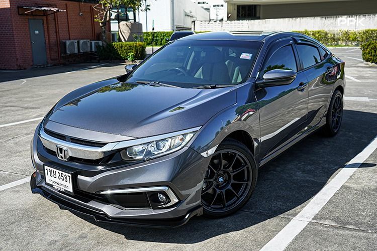 รถ Honda Civic 1.8 E i-VTEC สี เทา