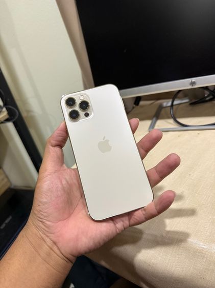 iPhone 12 Pro Max 256GB สแกนหน้าไม่ทำงาน กล้องสวย จอแท้ลื่น นอกนั้นใช้งานปกติ คุ้มมากครับ