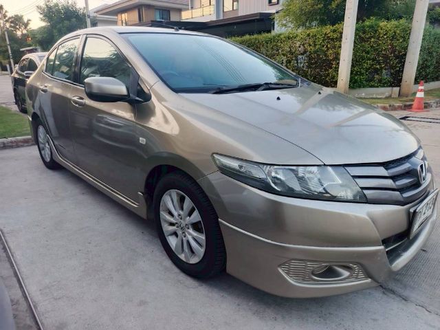 รถ Honda City 1.5 S สี บรอนซ์ทอง