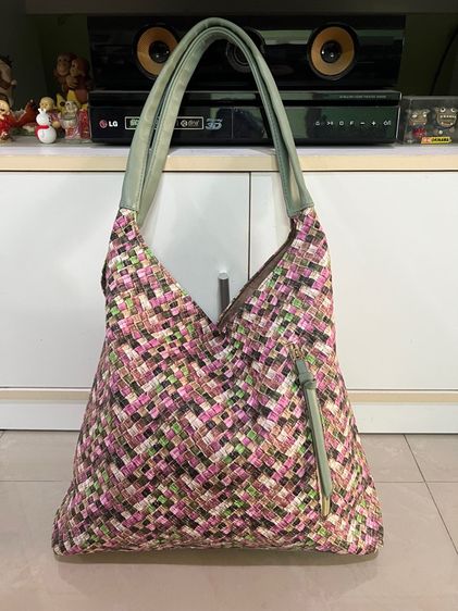 กระเป๋ามือสองสภาพพร้อมใช้งาน