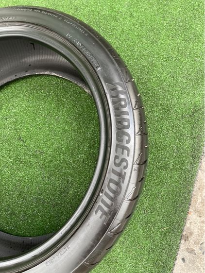 ยาง Bridgestone RE 004  215 45 18 ปี 25 ชุดระ 8900 บาทคะ  ไร้ตำหนิ ไม่ปะ ยางสวย รูปที่ 5