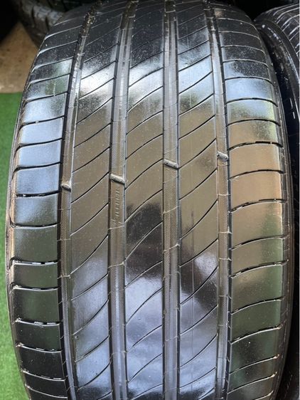 ยาง Michelin Primacy4  235 50 18 ปี 25 ชุด 8900 บาทคะ  ไร้ปะ ไร้ตำหนิ  รูปที่ 8