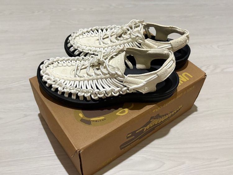 KEEN UNEEK รูปที่ 2