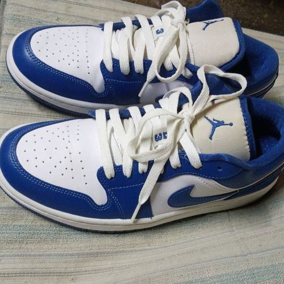 รองเท้าNike Air jordan 1 low Marina blue ของแท้จากช็อปNikeขายในราคามือ2แต่สภาพมือ1💯 รูปที่ 5