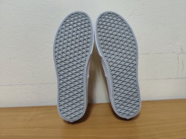 VANS Authentic True White 41.0,44.5 แท้ มือสอง รูปที่ 13