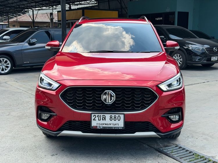 MG ZS 2021 1.5X+ Sunroof Sedan เบนซิน ไม่ติดแก๊ส เกียร์อัตโนมัติ แดง รูปที่ 2