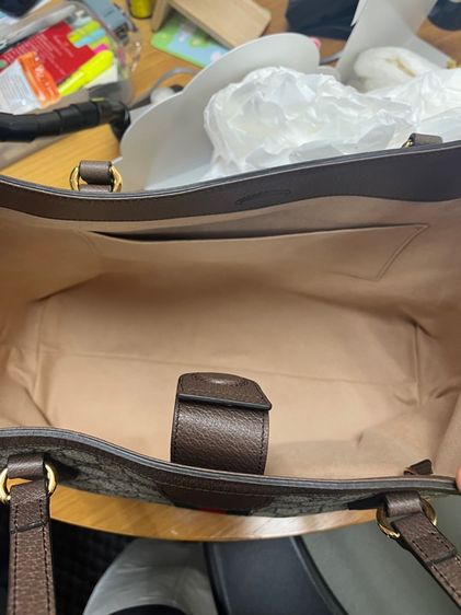 กระเป๋า Gucci GG Medium Tote รูปที่ 5