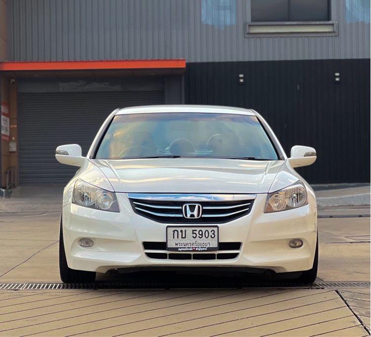 Honda Accord 2012 2.0 E Sedan เบนซิน ไม่ติดแก๊ส เกียร์อัตโนมัติ ขาว รูปที่ 3