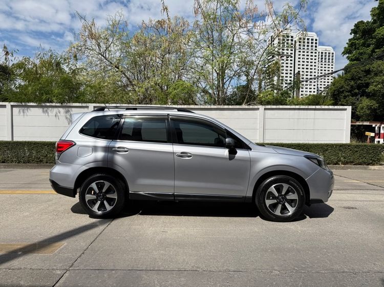 Subaru XV 2017 2.0 P 4WD Utility-car เบนซิน ไม่ติดแก๊ส เกียร์อัตโนมัติ เทา รูปที่ 3