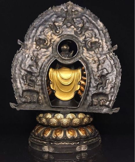 ✨รูปปั้นเจ้าแม่กวนอิมปางพันเนตรพันกร (พันมือ)  รูปที่ 3