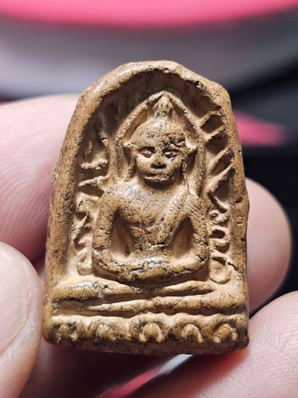 พระชุ้มกรุลานทุ่ง