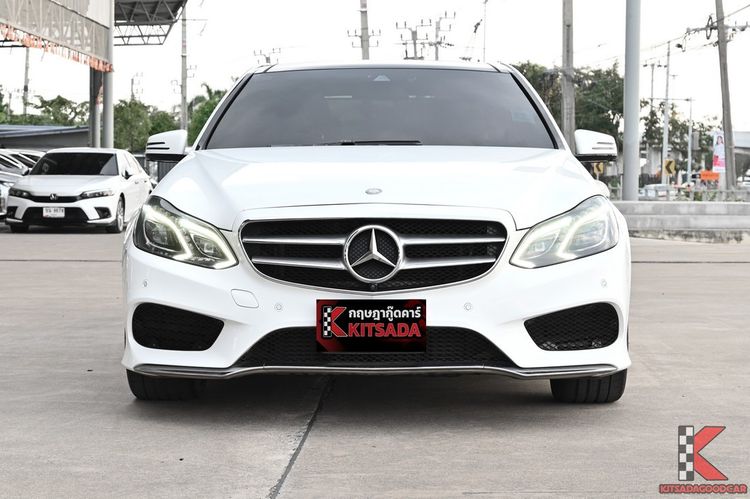 Mercedes-Benz E-Class 2015 E300 Sedan ไฮบริด ไม่ติดแก๊ส เกียร์อัตโนมัติ ขาว รูปที่ 2