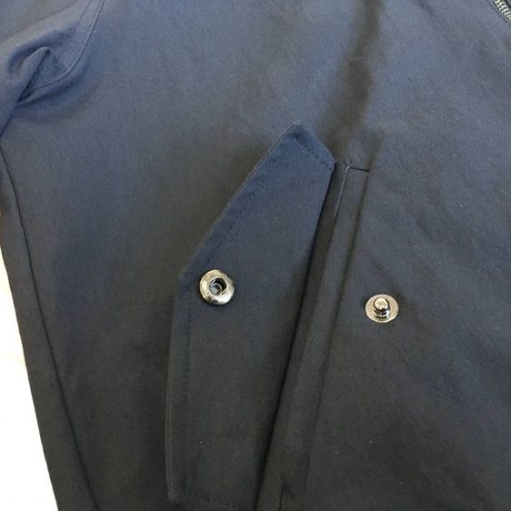 Benetton Bomber jacket แจ็คเก็ตสีดำทรงบอมเบอร์ ทรงเท่ห์ๆ สภาพนางฟ้า รูปที่ 4