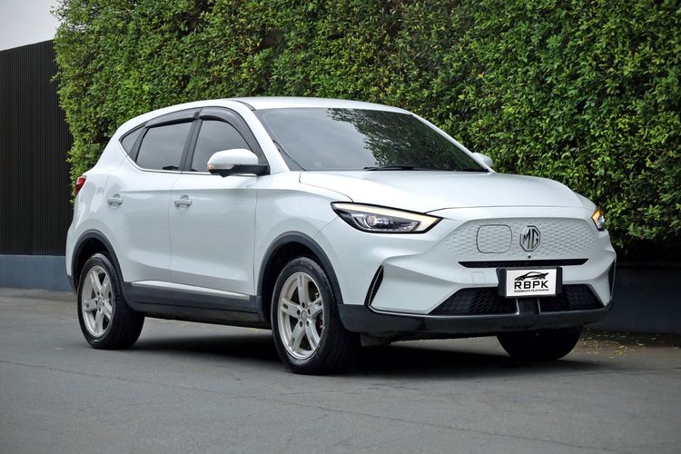 MG ZS 2024 EV Sedan ไฟฟ้า ไม่ติดแก๊ส เกียร์อัตโนมัติ ขาว รูปที่ 3