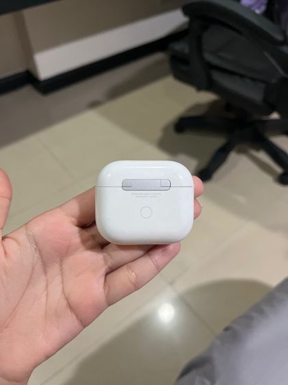 AirPod 3 (MagSafe) พังข้างขวา รูปที่ 3