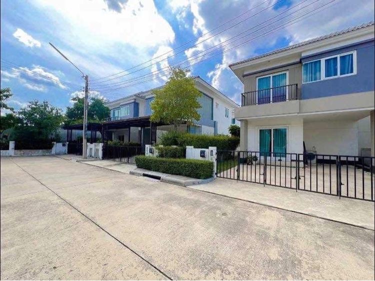 ตกแต่งครบ ใช่ บ้านเดี่ยว รูปที่ 2