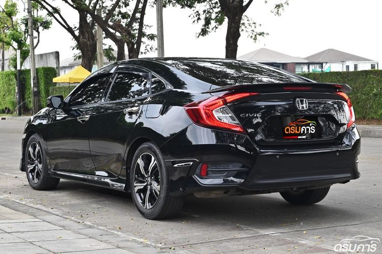 Honda Civic 2019 1.5 Turbo RS Sedan เบนซิน ไม่ติดแก๊ส เกียร์อัตโนมัติ ดำ รูปที่ 3