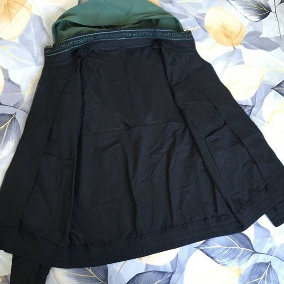 เสื้อแจ็คเก็ต United Colors of Benetton มือสอง สภาพนางฟ้า ราคาคุ้มค่า รูปที่ 9