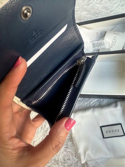 กระเป๋าสตางค์ Gucci ไม่ผ่านการใช้งาน รูปที่ 3