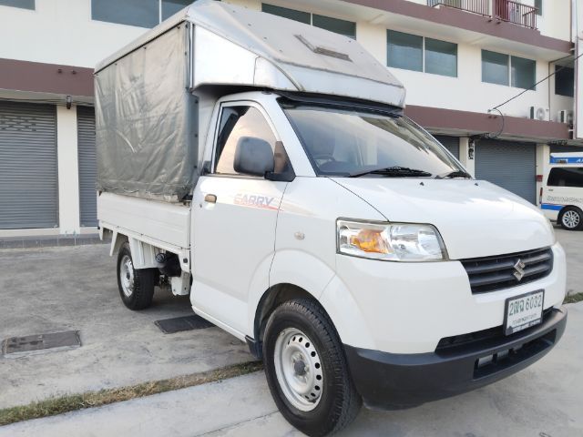 รถ Suzuki Carry 1.6 สี ขาว